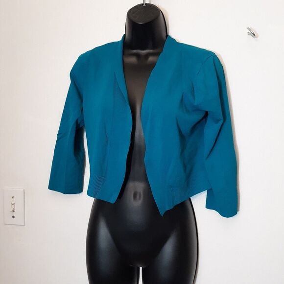 Sweaters - I.N. Studio blue cropped 3/4 sleeve cardigan